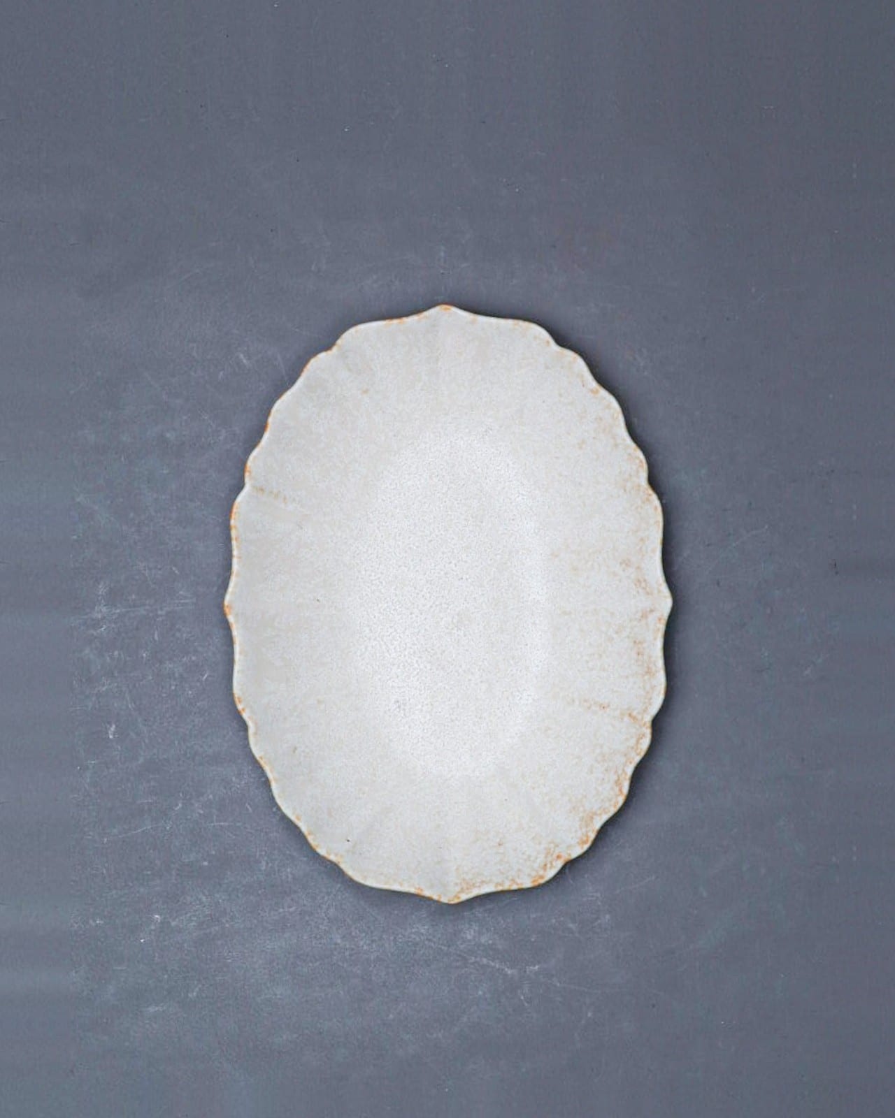 G-E-N lotus oval plate M -sira-