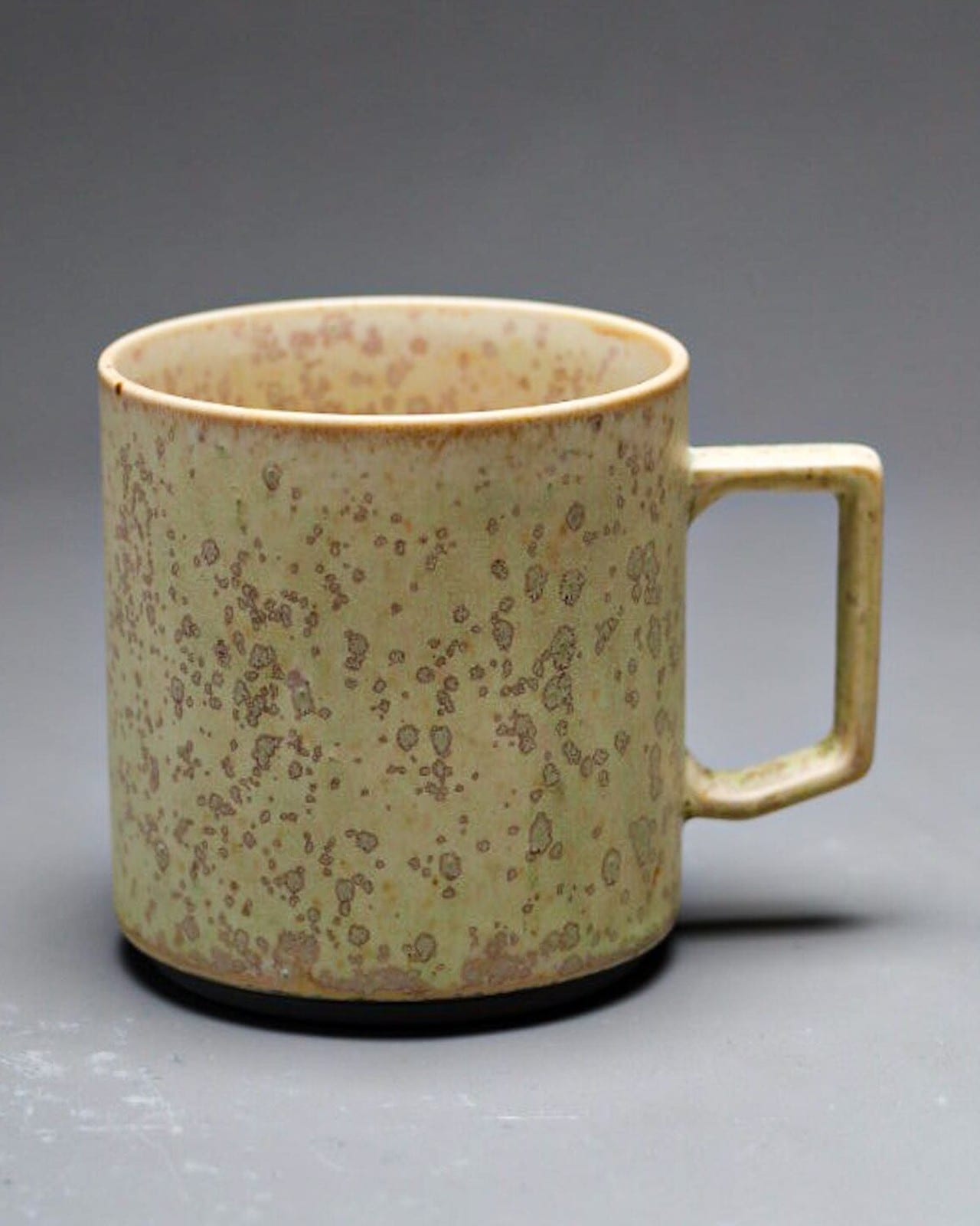 G-E-N stackable mug -victor-