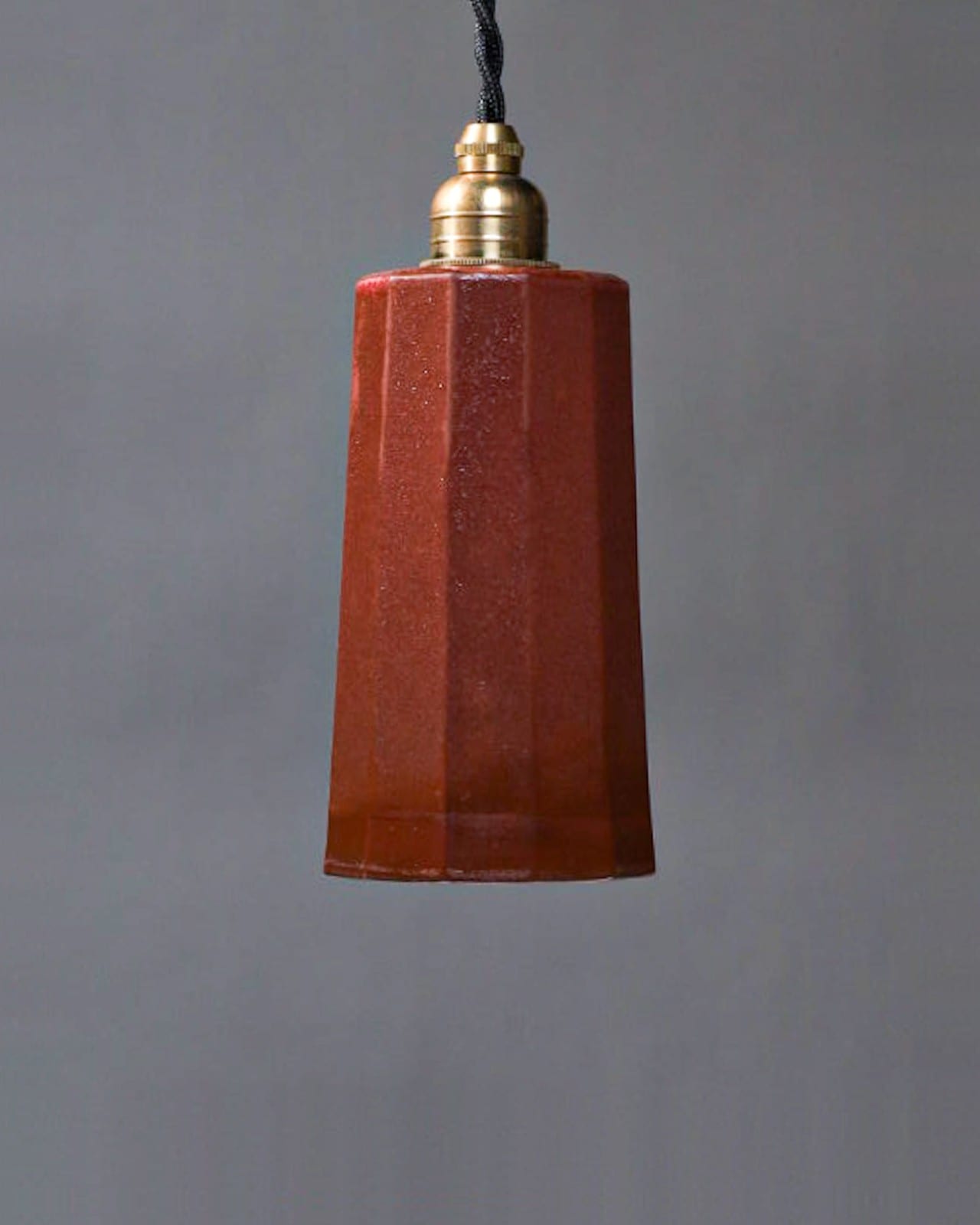 kaleido flute pendant light -ancient red-