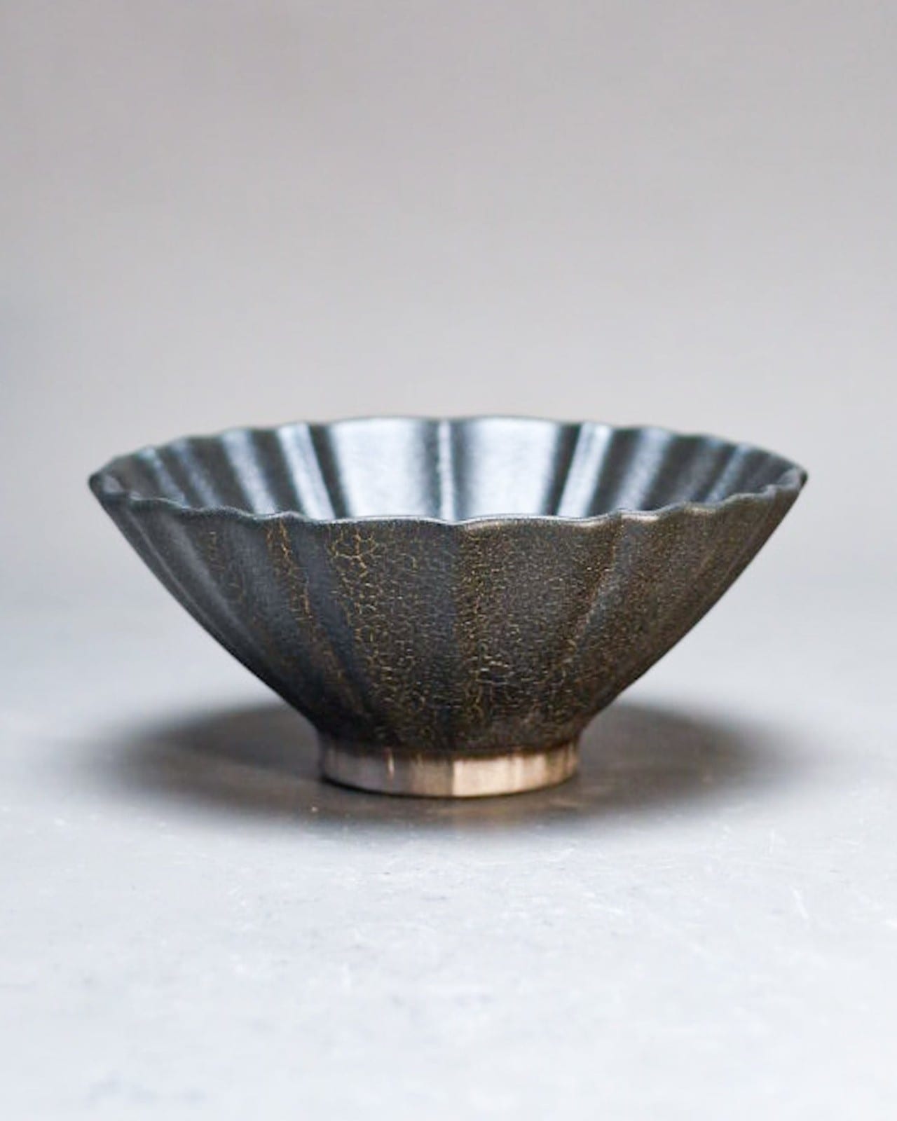 G-E-N lotus bowl CHAWAN -kawa-
