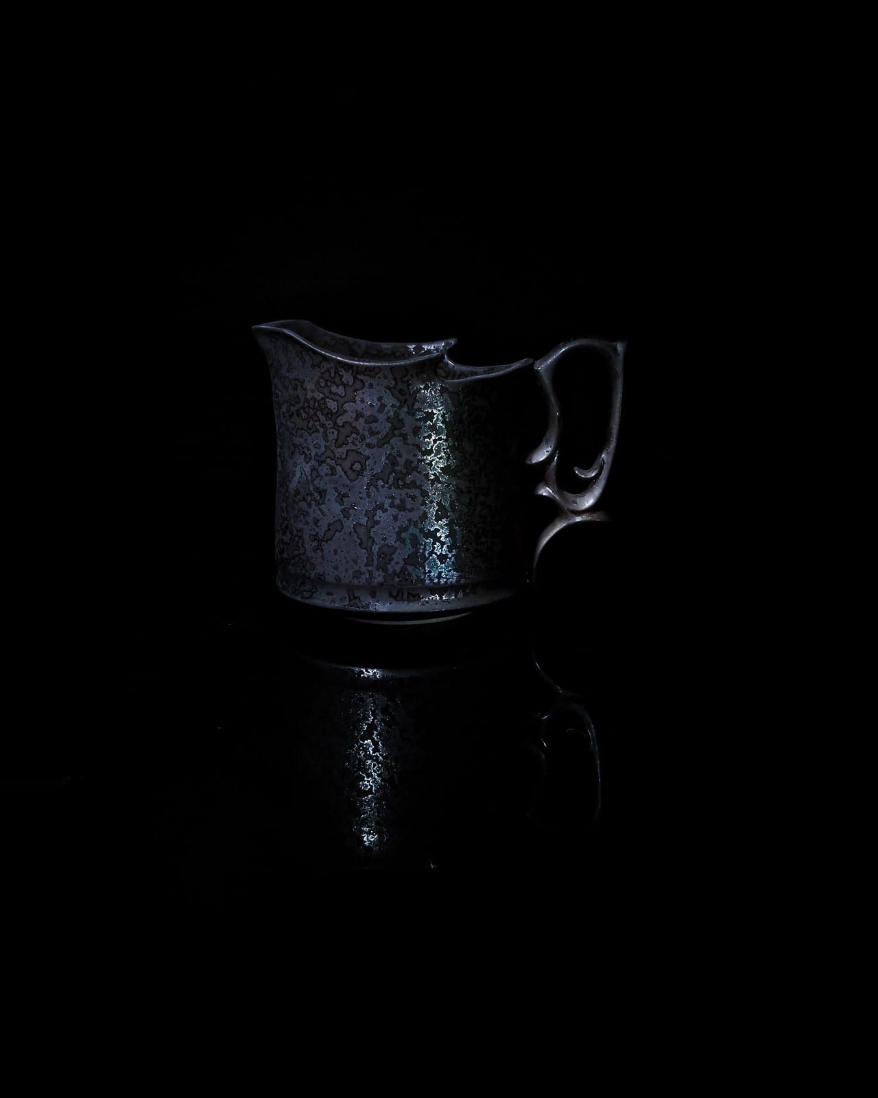pitcher M -黒煌-