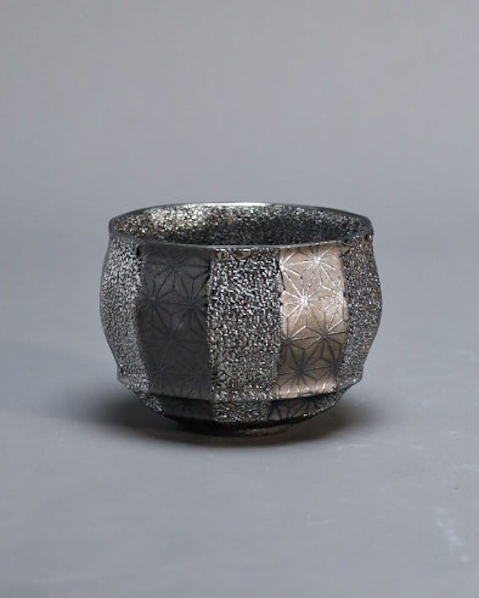 kaleido ぐい呑み -pattern jewel-