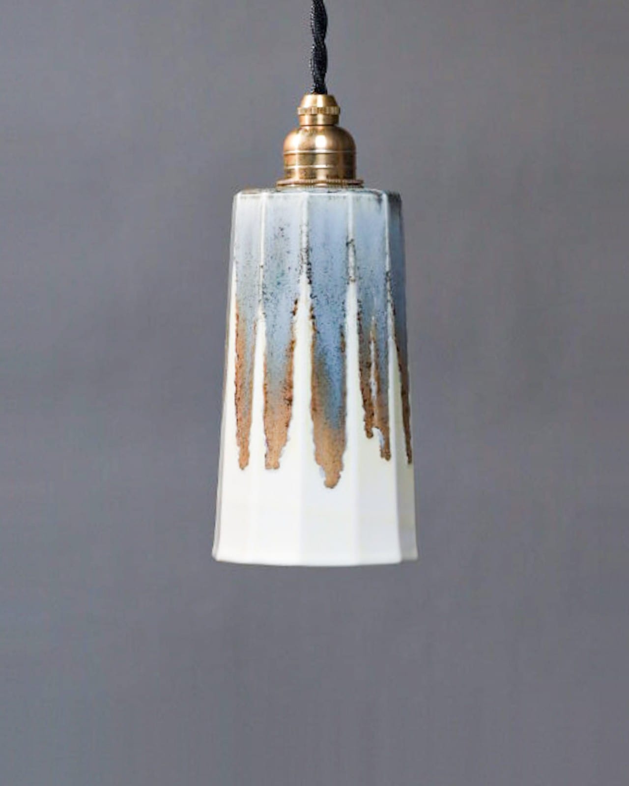 kaleido flute pendant light -melty sepia blue-