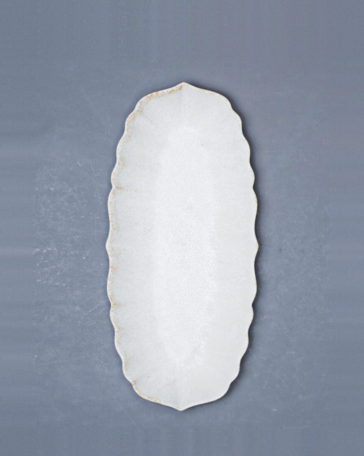 G-E-N lotus oval plate LONG -sira-