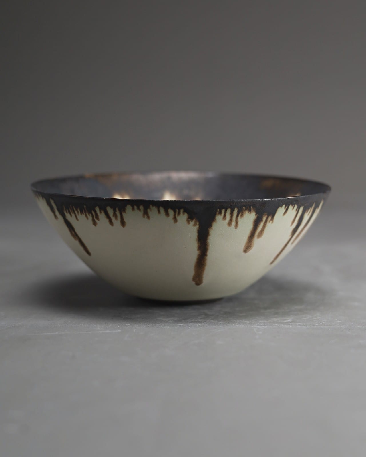 bowl -melty black- M